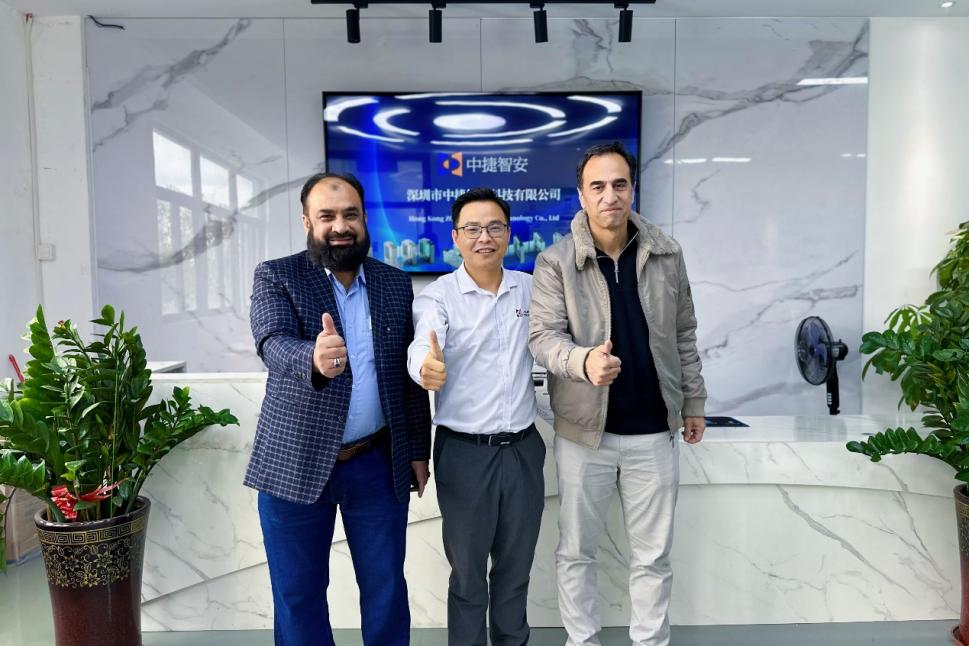 ZOJE গভীরভাবে ব্যবসায়িক বিনিময় এবং প্রযুক্তিগত পরিদর্শনের জন্য পাকিস্তানি অংশীদারদের স্বাগত জানায়